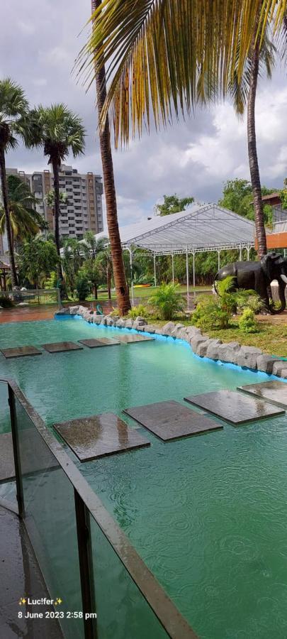 Udaya Resort Palakkad Exterior photo