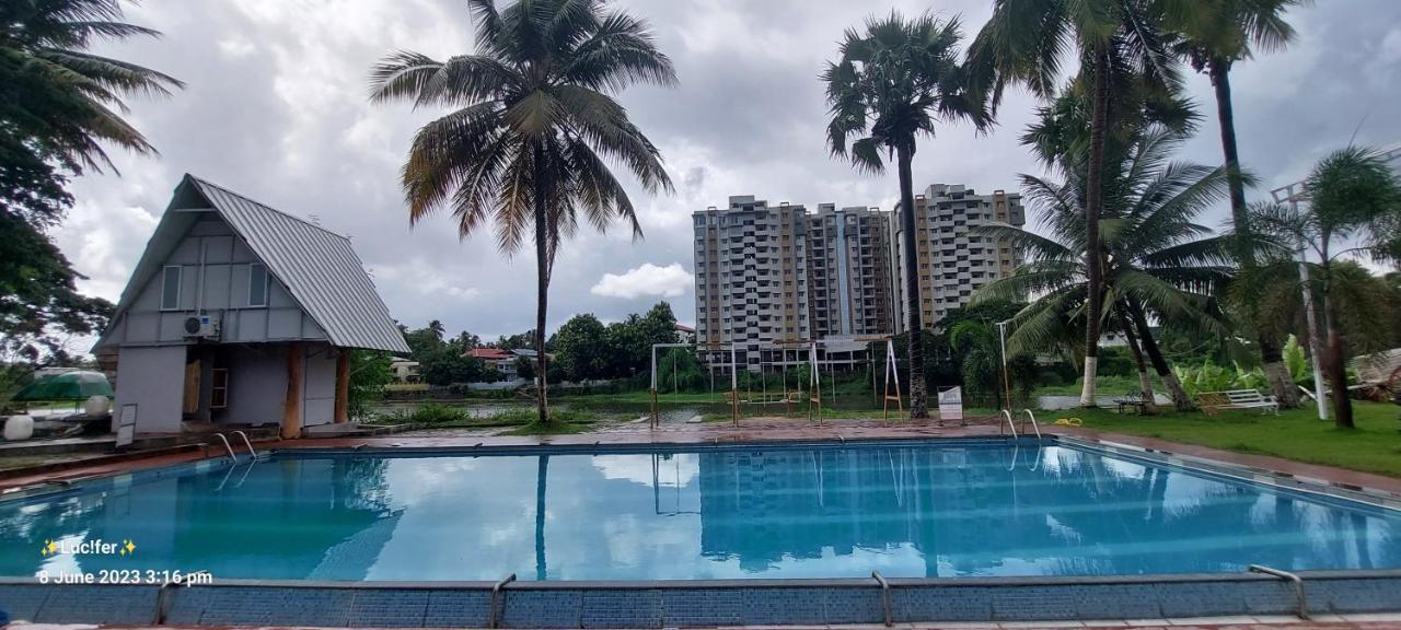 Udaya Resort Palakkad Exterior photo