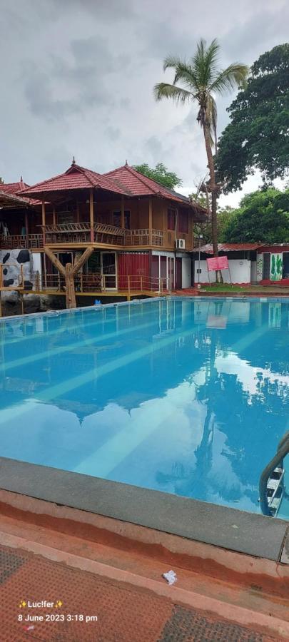 Udaya Resort Palakkad Exterior photo