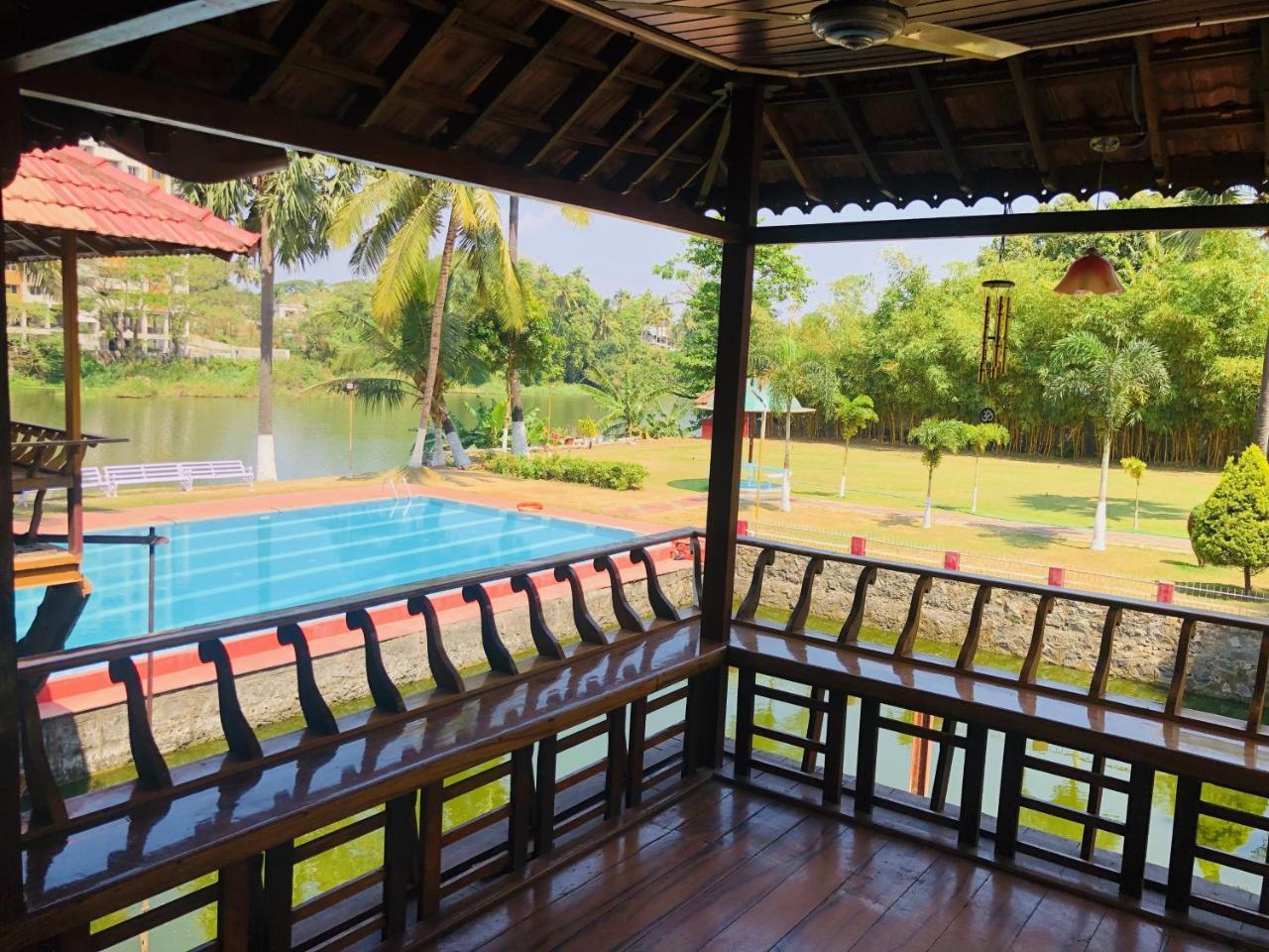Udaya Resort Palakkad Exterior photo