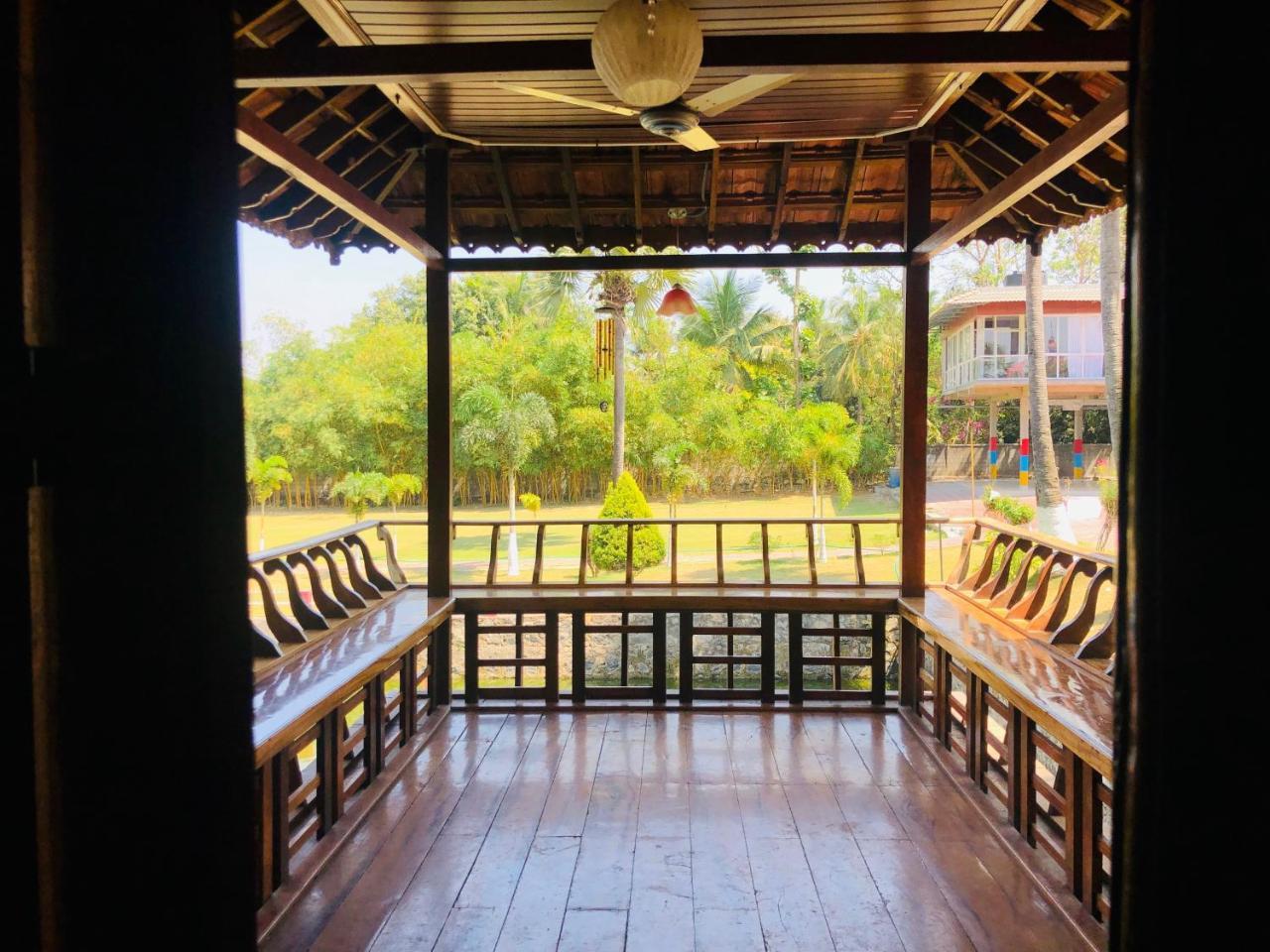 Udaya Resort Palakkad Exterior photo